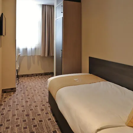 Xo Inner Hotel