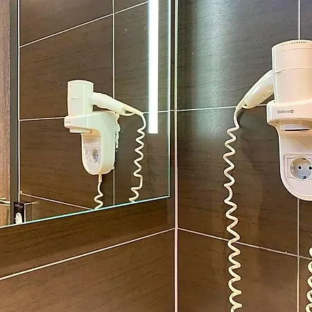 إكس أو إنر فندق