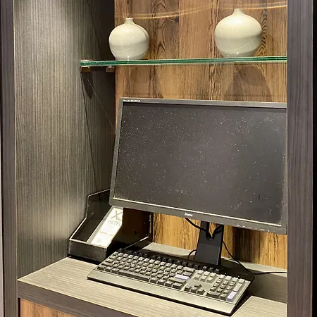 إكس أو إنر فندق 3*