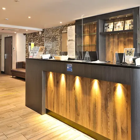 إكس أو إنر فندق